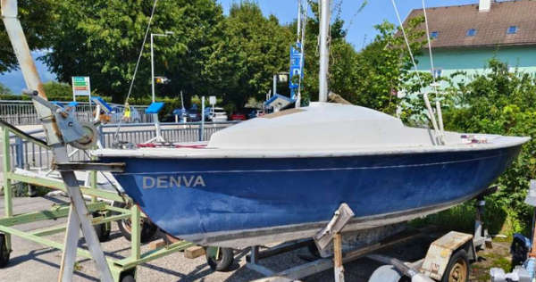 Gebrauchtes SEGELBOOT "Denva" inkl. Hänger
