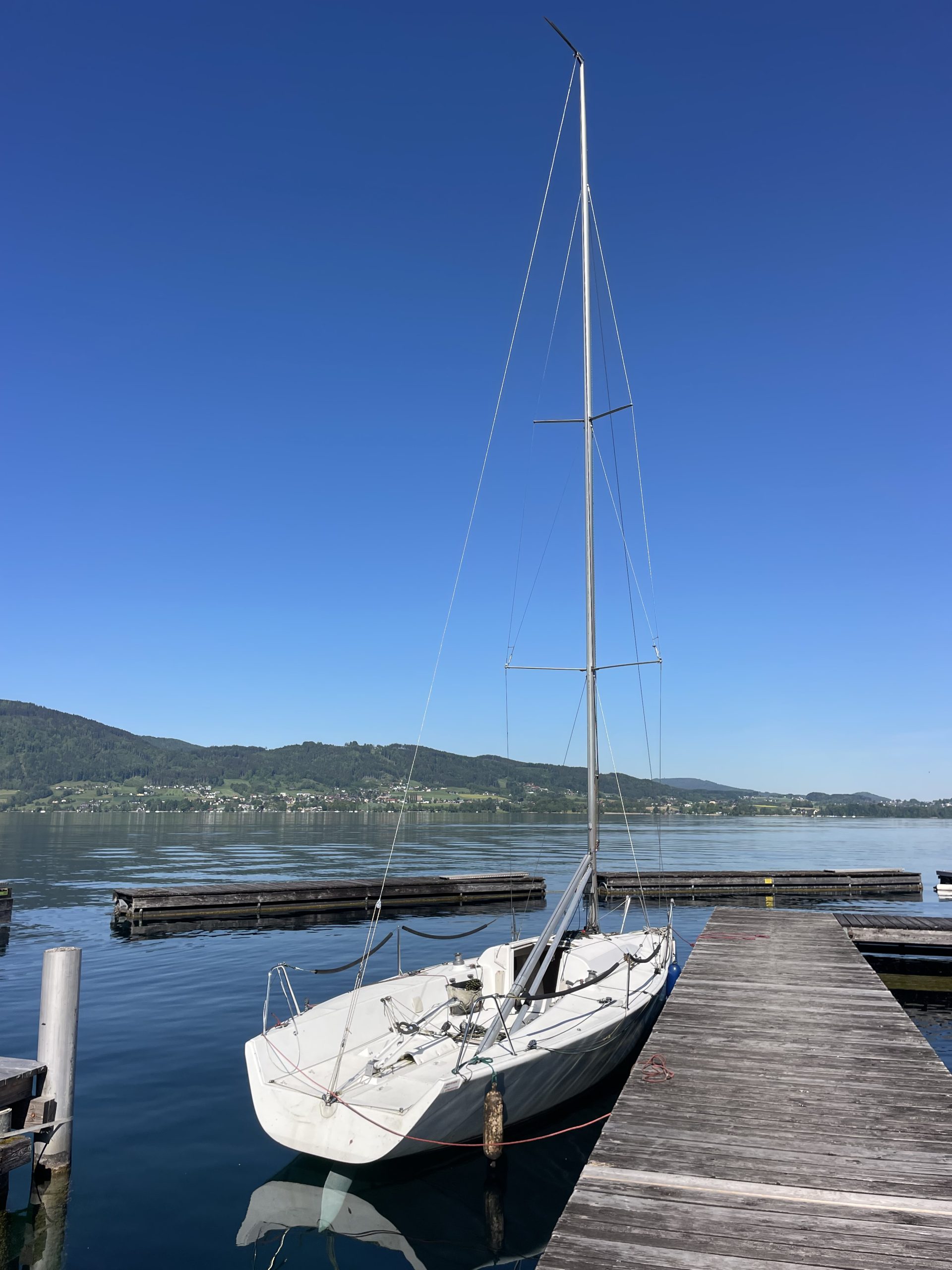 BENETEAU 25 Platu inkl. HARBECK B 1800 AL Trailer